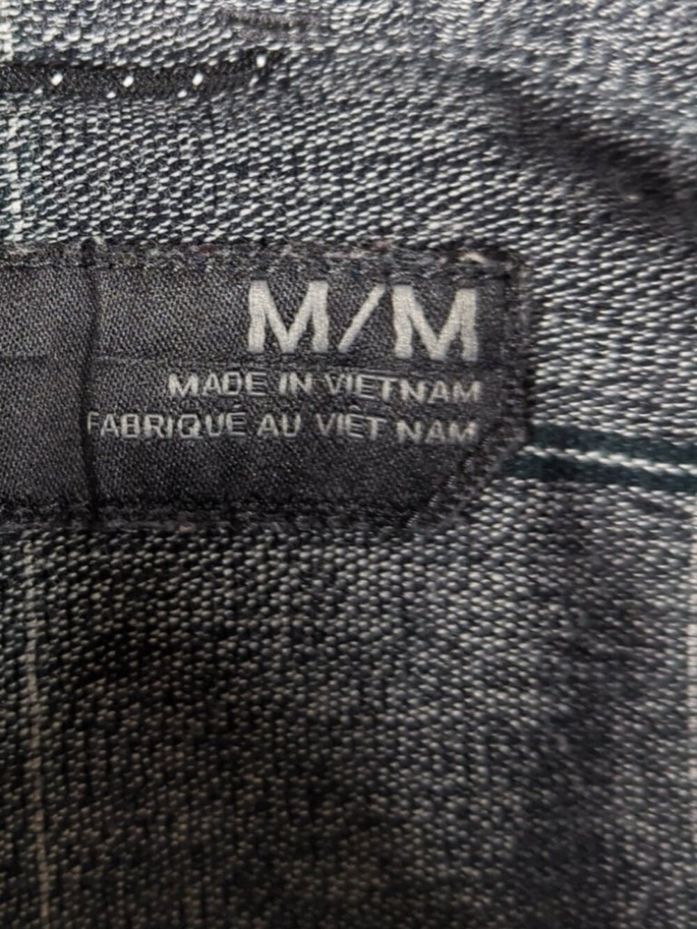 Mountain Hardwear Shirt Men's Medium Gray Plaid Long Sleeve Hiking Camping - Picture 3 of 8